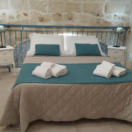 Ferienwohnung Dimora Don Camillo Monopoli Exterior foto